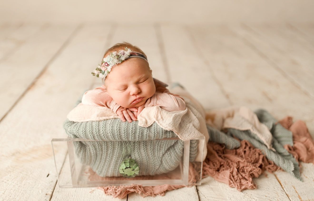 {NEW} Glass Slipper Drawer