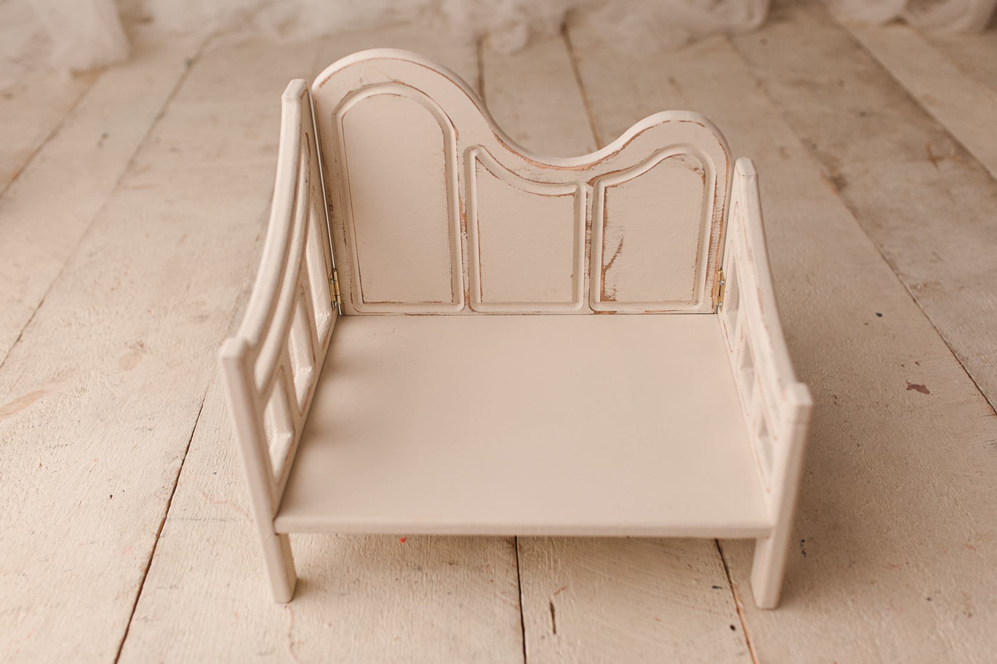 {NEW} Daybeds