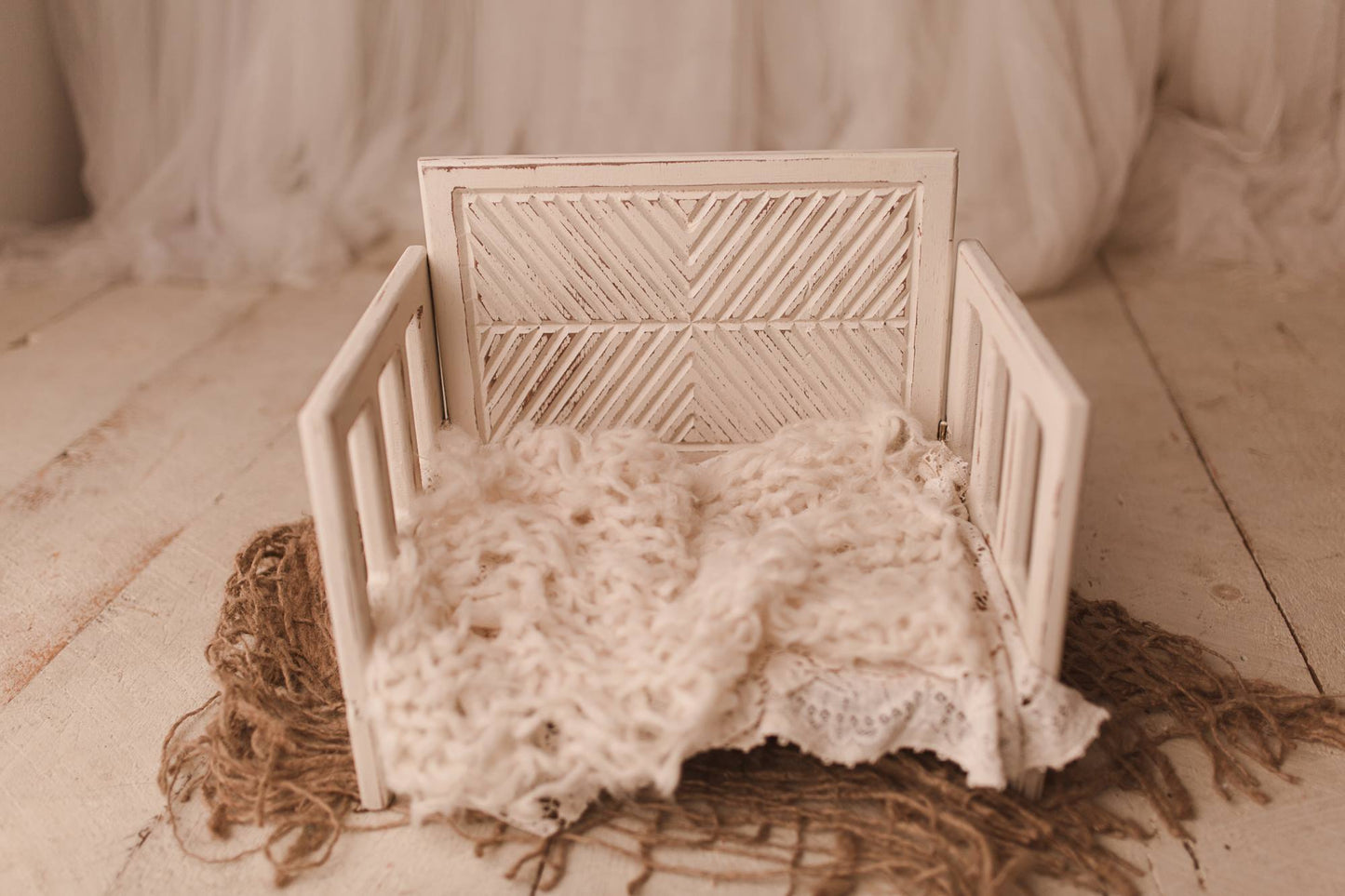 {NEW} Daybeds