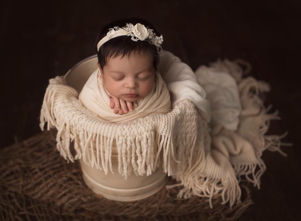 {NEW} Newborn Posing Bucket