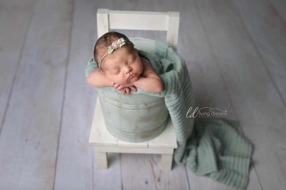 {NEW} Newborn Posing Bucket