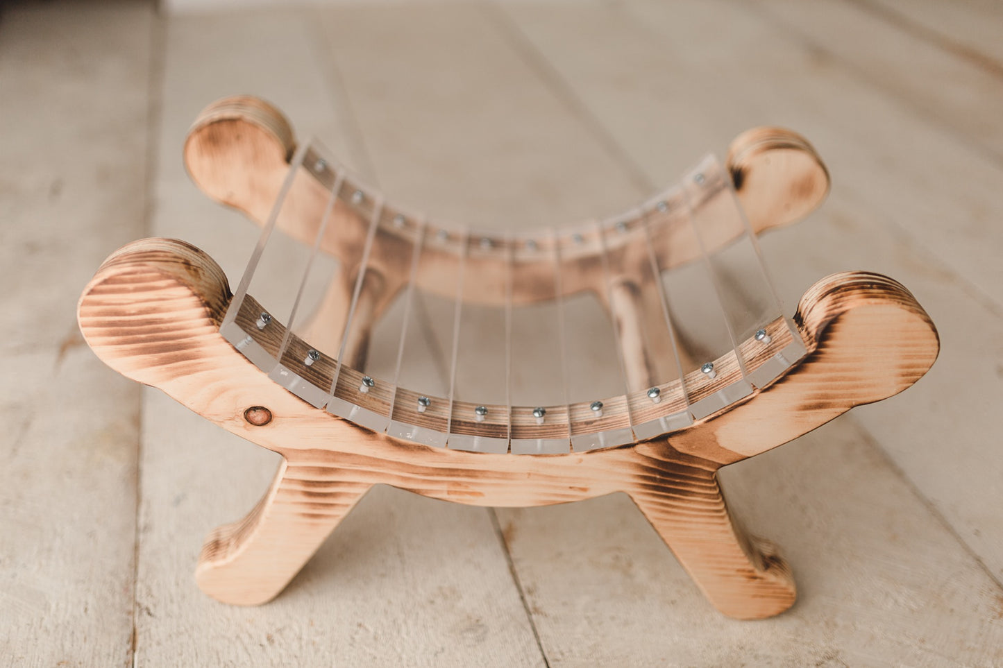 {NEW} Curved Bench