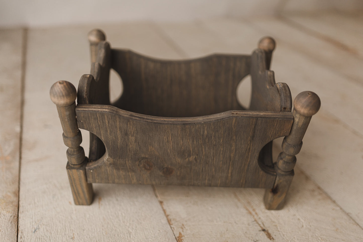 {NEW} Vintage Cradle